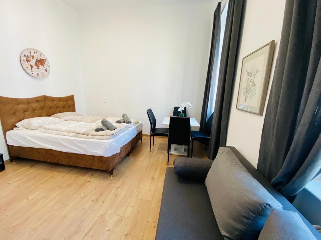 Deluxe Quad Room Dw Wiedeń Zewnętrze zdjęcie
