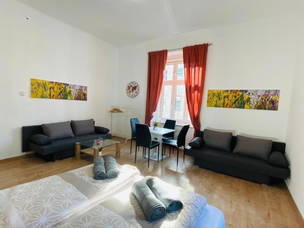 Deluxe Quad Room Dw Wiedeń Zewnętrze zdjęcie